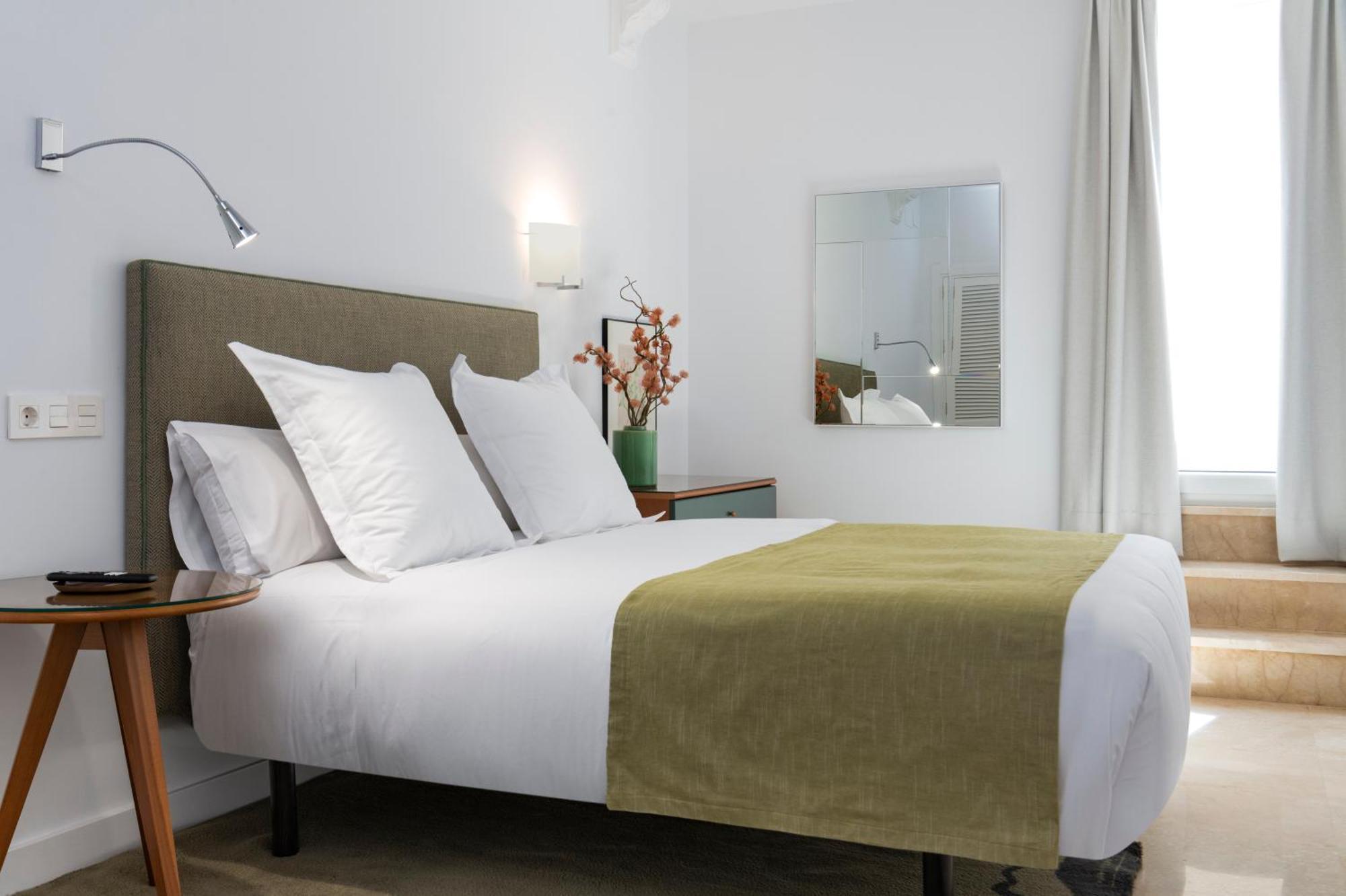 Apartament Estrella Giralda By Valcambre Sewilla Zewnętrze zdjęcie